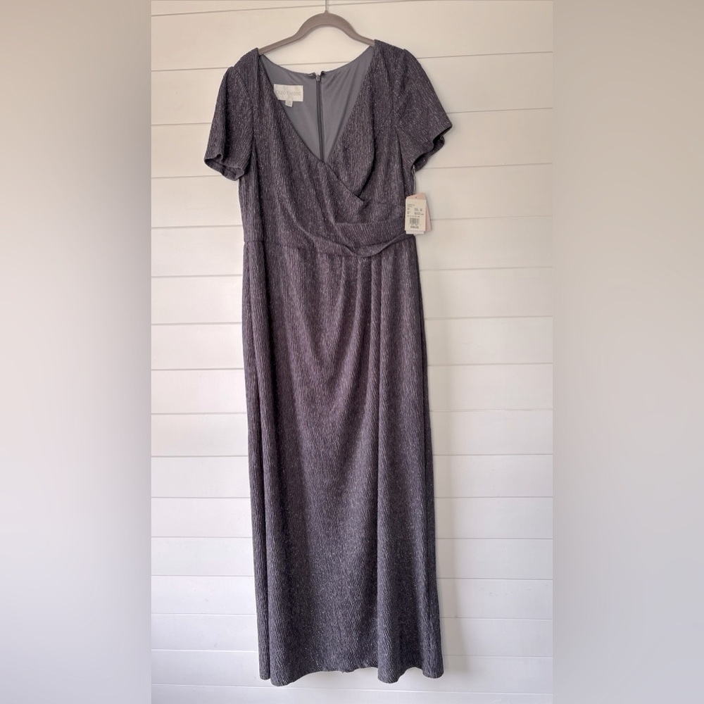 Oleg Cassini grey / silver gown size 16W